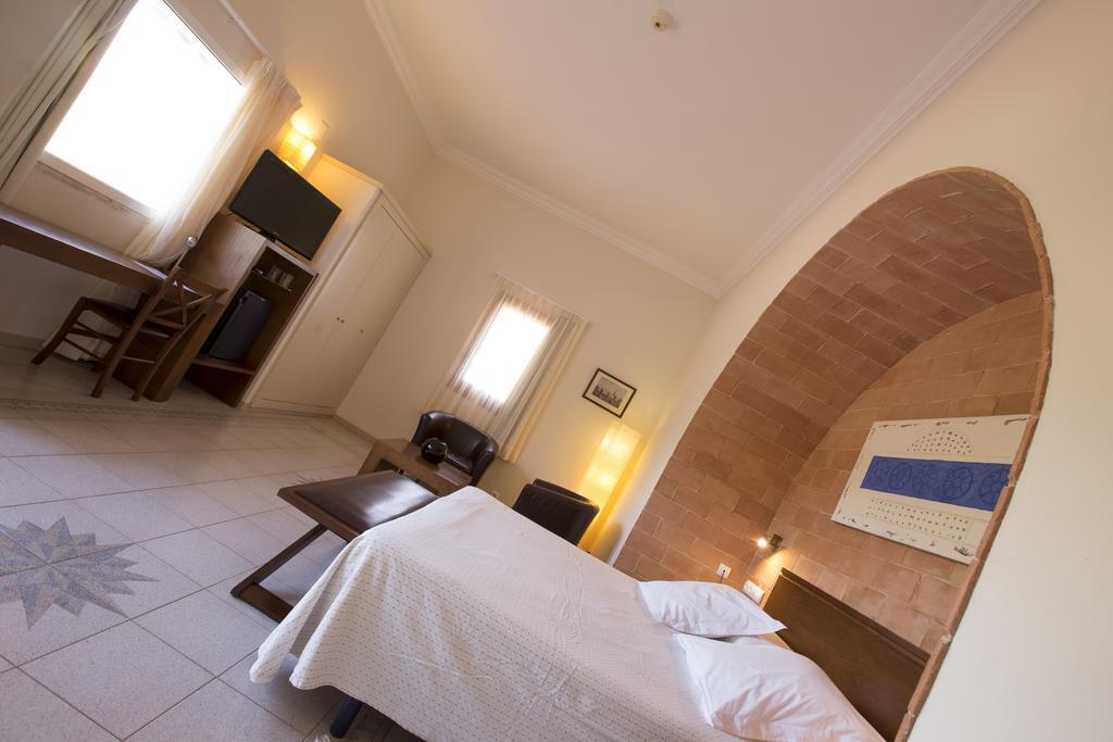 Hotel Cal Naudi Les Cases d'Alcanar Dış mekan fotoğraf