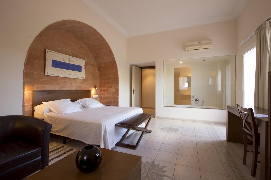 Hotel Cal Naudi Les Cases d'Alcanar Dış mekan fotoğraf